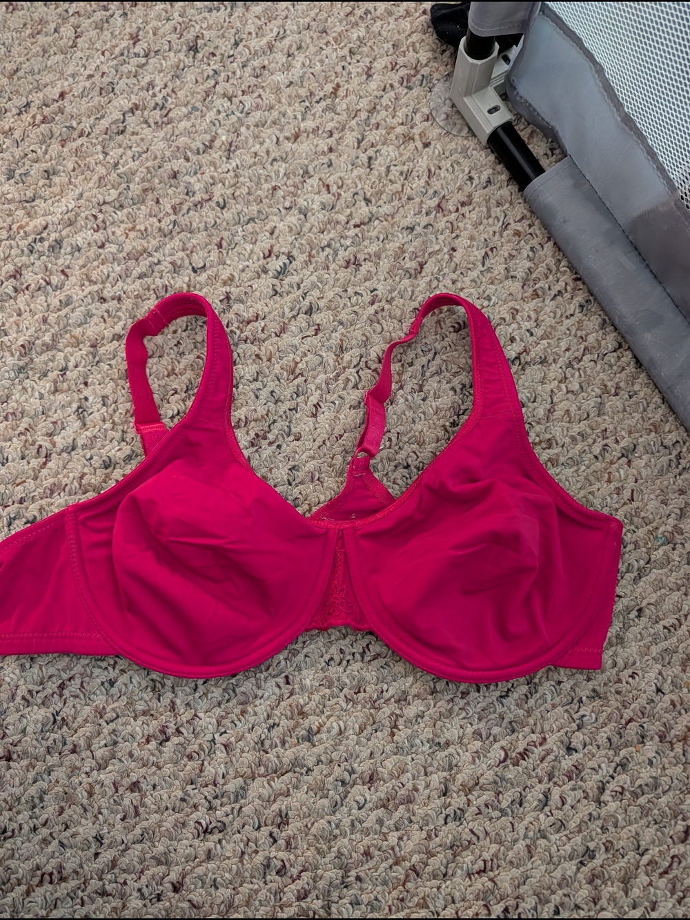 Avenue 44c Women’s Underwire Bra in Bright Fuchsia Pink